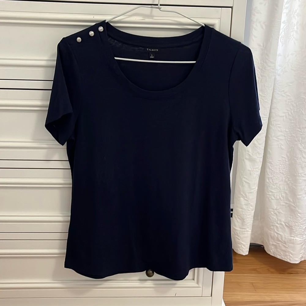 Talbots navy linen poly knit with shoulder detail buttons,size L ,NWOT